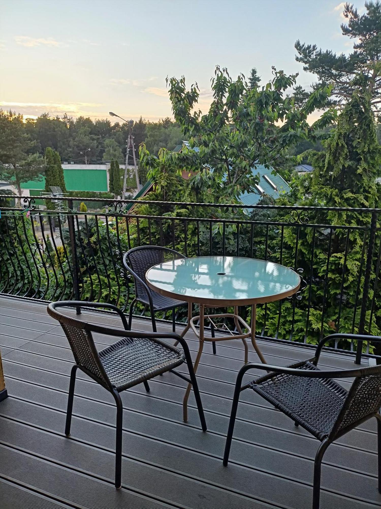 Anna Apartment Czarny Mlyn ภายนอก รูปภาพ