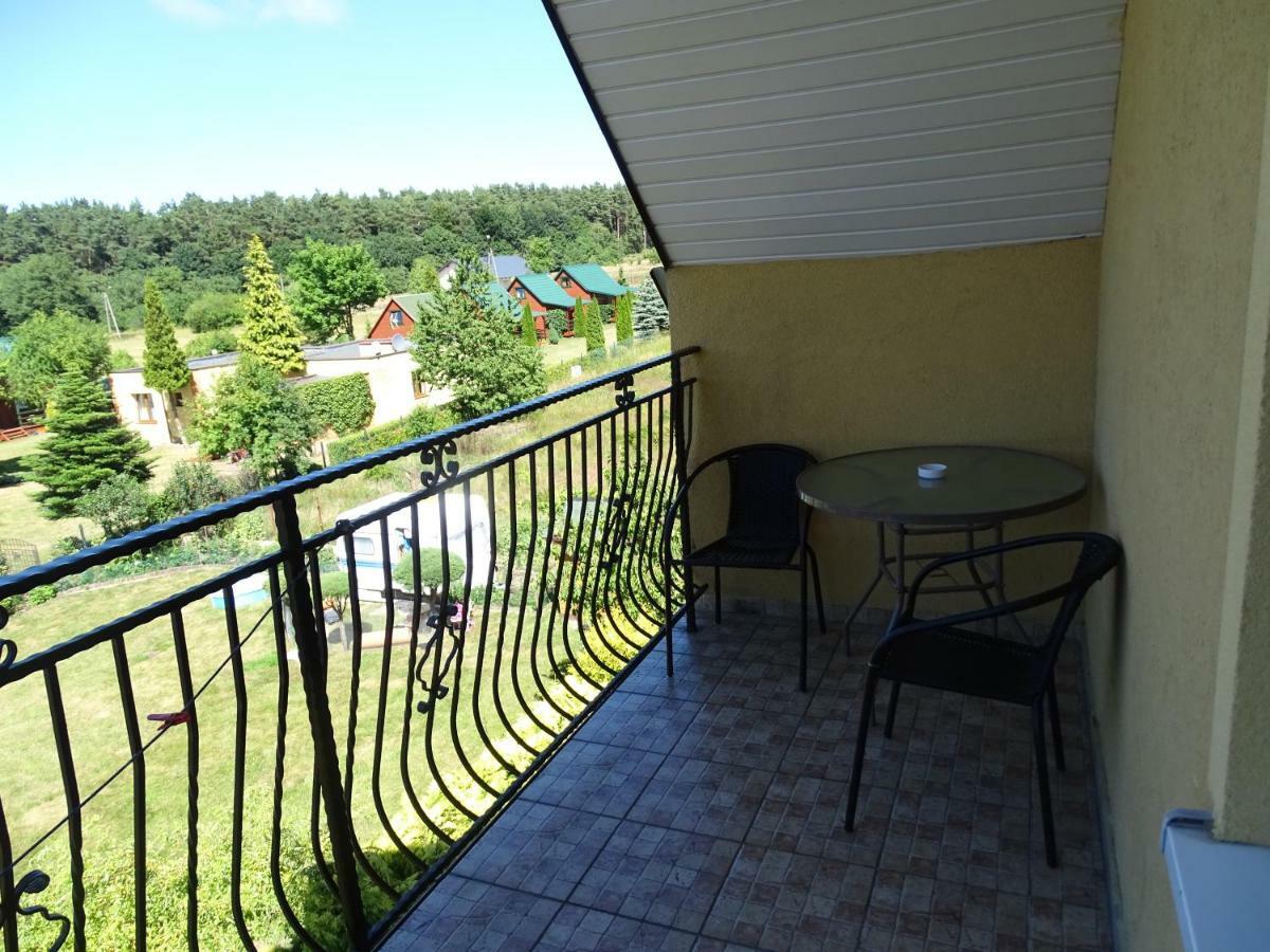 Anna Apartment Czarny Mlyn ภายนอก รูปภาพ
